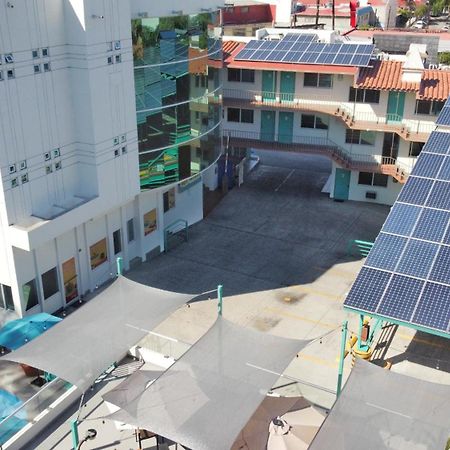 R INN de TJ Tijuana Exterior foto