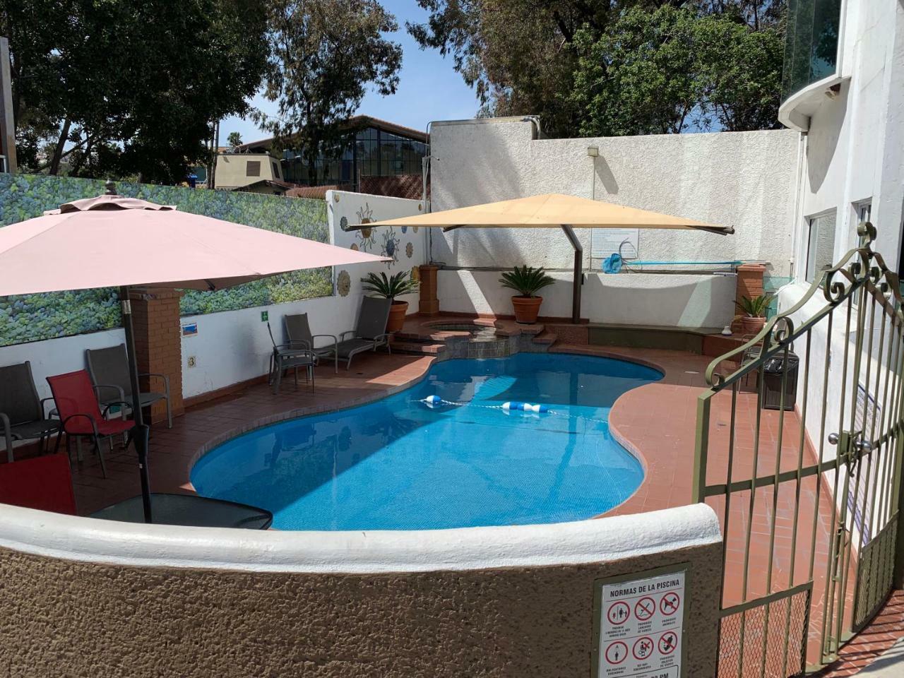 R INN de TJ Tijuana Exterior foto