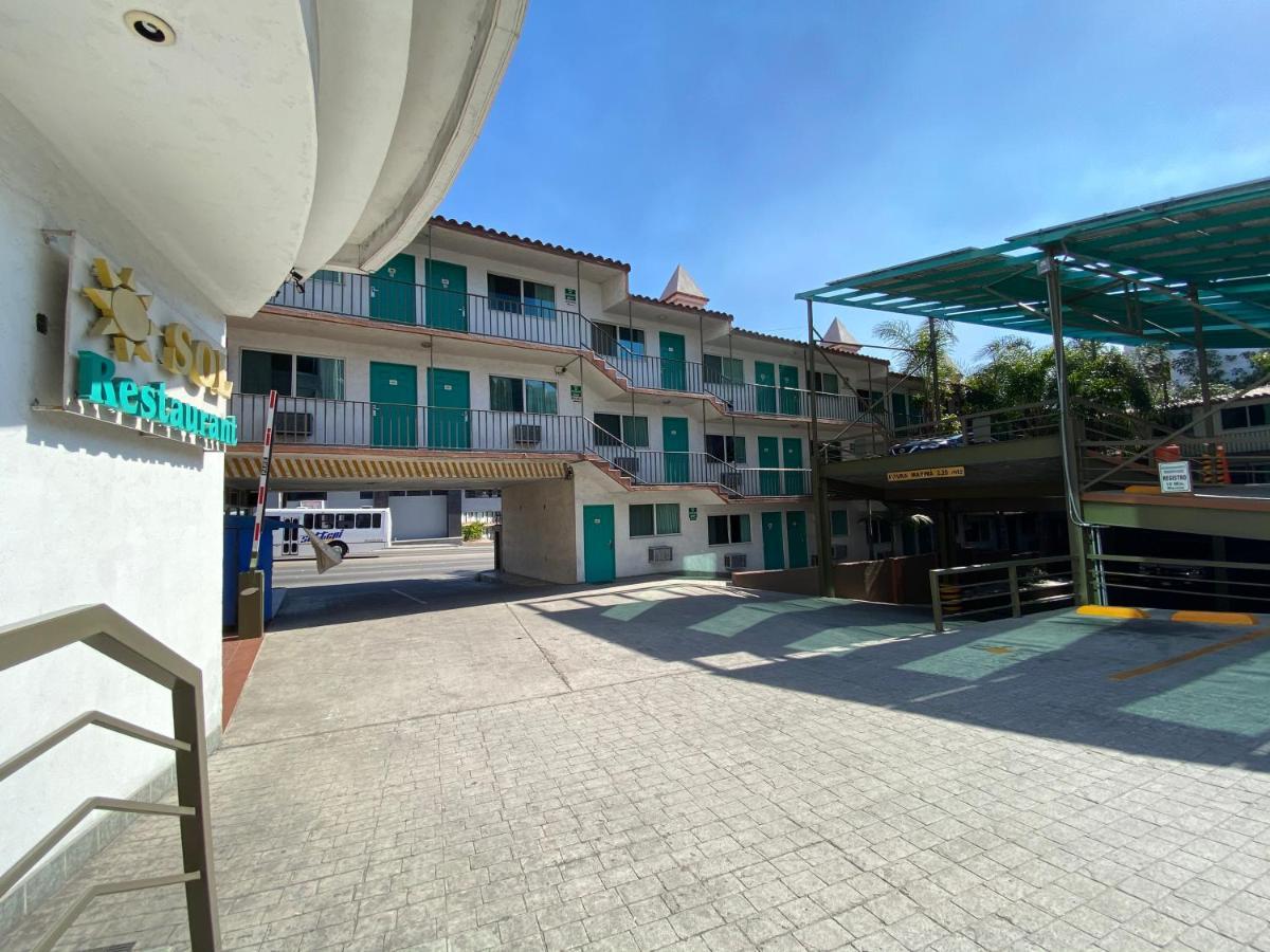R INN de TJ Tijuana Exterior foto